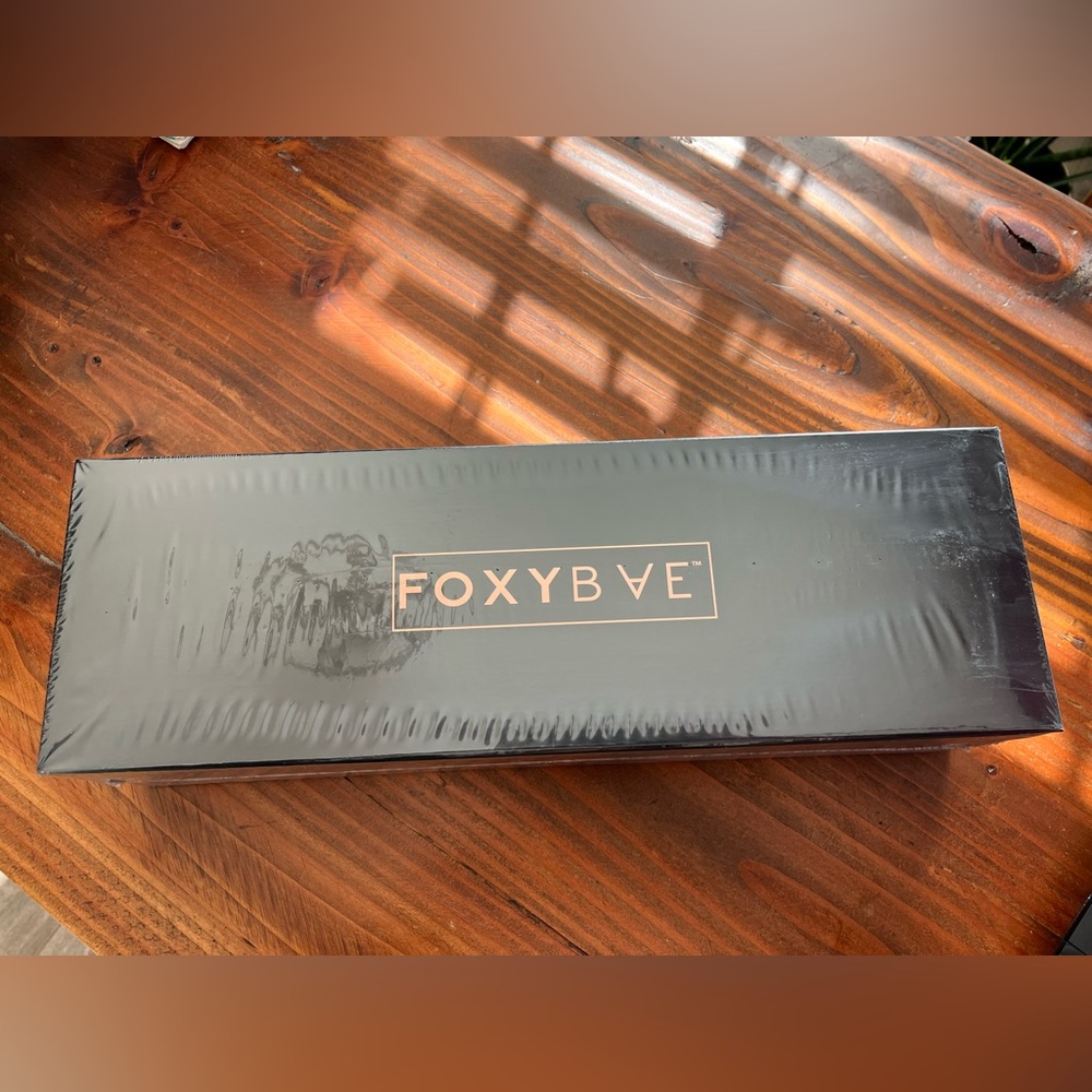 Foxybae Rose Gold dryer brush